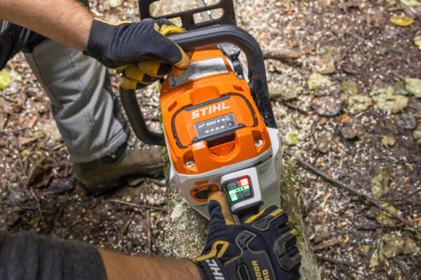 STIHL MSA 300 Battery Chainsaw