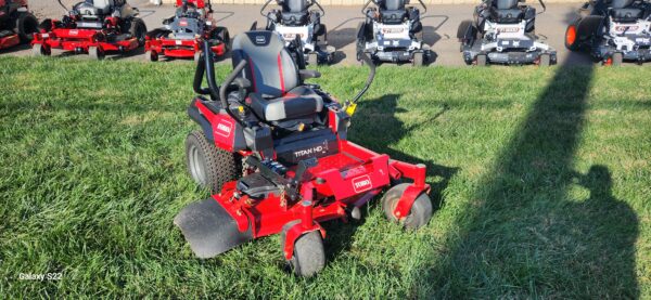 Used 48" Toro TITAN HD Commercial Mower Zero Turn